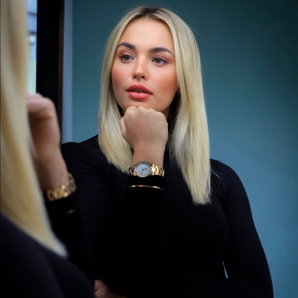 Meet your Posher, Victoria